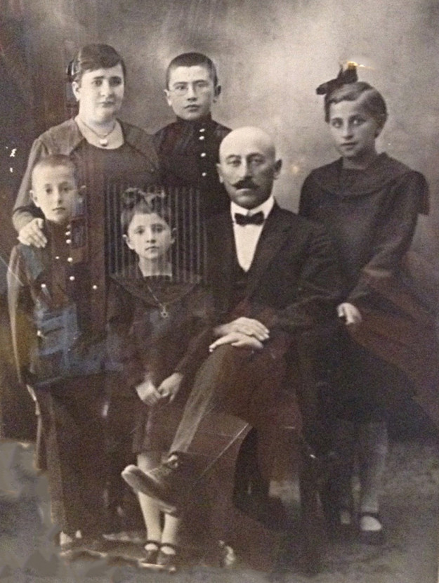 а16 Вспоминая витеб предков Семья Боруха и Эллы Левиных