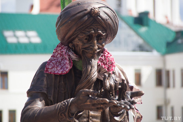 Подарок витебчанам и Лазарю Лагину